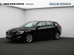 Zwart Gebruikt 2016 Volvo V60 Momentum Stationwagen | € 17.950 (Eerlijke prijs)