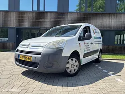 Wit Gebruikt 2009 Citroën Berlingo Comfort MPV | € 750 (Eerlijke prijs)