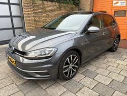 Grijs Gebruikt 2018 VW Golf VII Highline Hatchback | € 17.999 (Eerlijke prijs)