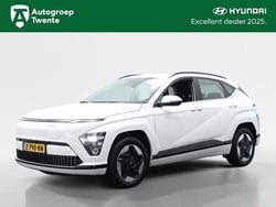 Atlas white Gebruikt 2024 Hyundai Kona Comfort SUV | € 31.450