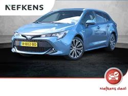 Blauw, metallic lak Gebruikt 2020 Toyota Corolla Stationwagen | € 21.700 (Eerlijke prijs)