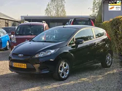 Zwart, metallic lak Gebruikt 2010 Ford Fiesta Limited Hatchback | € 3.949 (Eerlijke prijs)