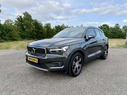 Grijs Gebruikt 2018 Volvo XC40 Inscription SUV | € 28.450 (Eerlijke prijs)
