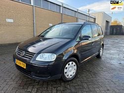 Zwart Gebruikt 2005 VW Touran Business MPV | € 1.299