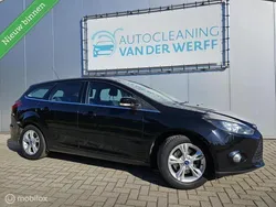Zwart Gebruikt 2012 Ford Focus Titanium Stationwagen | € 5.999 (Eerlijke prijs)