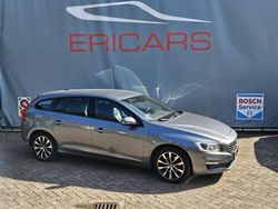 Grijs Gebruikt 2018 Volvo V60 Dynamic Stationwagen | € 19.750 (Eerlijke prijs)