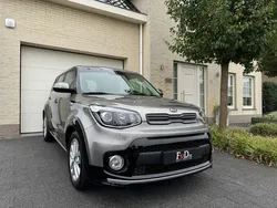Grijs Gebruikt 2017 Kia Soul DREAM-TEAM Edition SUV | € 14.950