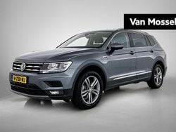 Grijs Gebruikt 2020 VW Tiguan Comfortline SUV | € 28.900 (Super prijs)