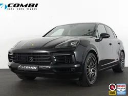 Zwart Gebruikt 2023 Porsche Cayenne Platinum Edition SUV | € 100.545 (Eerlijke prijs)