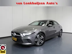 Grijs Gebruikt 2021 Mercedes A200 Luxury Sedan | € 28.340