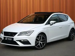 Wit, metallic lak Gebruikt 2017 Seat Leon FR Hatchback | € 10.750 (Goede deal)