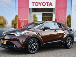Bruin Gebruikt 2019 Toyota C-HR Executive SUV | € 23.999 (Duur)