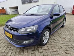 Blauw Gebruikt 2014 VW Polo Trendline Hatchback | € 5.995 (Goede deal)