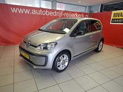Grijs Gebruikt 2017 VW up! Beats Hatchback | € 10.250 (Iets duurder)