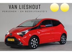 Rood Gebruikt 2020 Toyota Aygo Play Hatchback | € 15.650 (Eerlijke prijs)