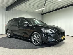 Zwart Gebruikt 2019 Ford Focus Business Edition Stationwagen | € 22.595 (Eerlijke prijs)
