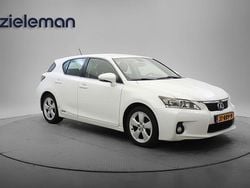 Wit Gebruikt 2011 Lexus CT200h Hatchback | € 8.645 (Iets duurder)