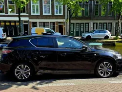 Zwart Gebruikt 2015 Lexus CT200h | € 13.499 (Goede deal)