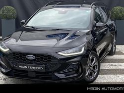 Zwart Gebruikt 2023 Ford Focus ST-Line Stationwagen | € 21.945 (Eerlijke prijs)