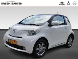 Wit Gebruikt 2011 Toyota iQ Hatchback | € 9.925