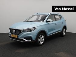 Blauw Gebruikt 2020 MG ZS Comfort Sedan | € 12.900 (Goede deal)