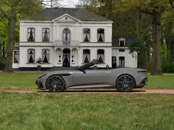 Grijs Gebruikt 2021 Aston Martin DBS Cabriolet | € 299.500