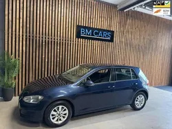 Blauw Gebruikt 2013 VW Golf VII Comfortline Hatchback | € 7.899 (Eerlijke prijs)