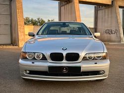 Zilver Gebruikt 2001 BMW 530 Executive Sedan | € 18.450 (Iets duurder)