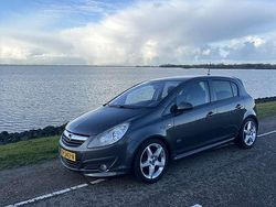 Grijs Gebruikt 2011 Opel Corsa Cosmo MPV | € 5.950 (Iets duurder)