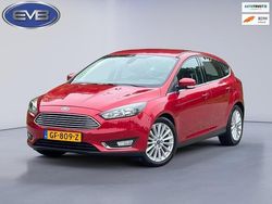 Rood Gebruikt 2015 Ford Focus Titanium Hatchback | € 8.945 (Goede deal)