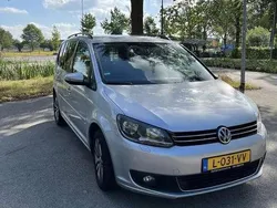 Grijs Gebruikt 2011 VW Touran Highline MPV | € 6.800 (Eerlijke prijs)