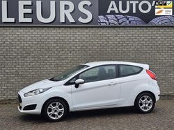 Wit Gebruikt 2013 Ford Fiesta Hatchback | € 6.450 (Eerlijke prijs)