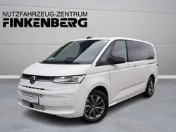 Wit Gebruikt 2023 VW Multivan Life MPV | € 62.296