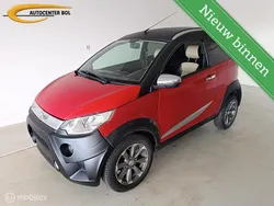 Rood Gebruikt 2017 Aixam Crossline Premium Hatchback | € 8.950