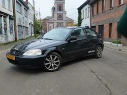 Zwart Gebruikt 2000 Honda Civic Hatchback | € 2.000 (Goede deal)