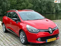 Rood Gebruikt 2014 Renault Clio GrandTour Dynamique Stationwagen | € 6.749 (Eerlijke prijs)