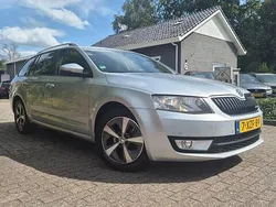 Grijs Gebruikt 2014 Skoda Octavia Business Line Stationwagen | € 5.749 (Eerlijke prijs)