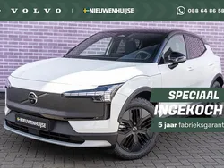 Wit Nieuw 2025 Volvo EX30 Performance SUV | € 54.240