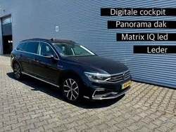 Zwart Gebruikt 2021 VW Passat GTE Stationwagen | € 24.675 (Eerlijke prijs)