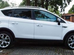 Wit Gebruikt 2009 Ford Kuga Trend SUV | € 8.000 (Eerlijke prijs)
