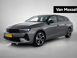 Grijs Gebruikt 2024 Opel Astra Stationwagen | € 32.440