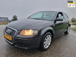 Grijs Gebruikt 2005 Audi A3 Attraction Hatchback | € 1.999 (Eerlijke prijs)