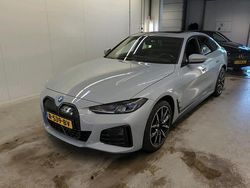 Grijs (metallic) Gebruikt 2022 BMW i4 M Sport Sedan | € 31.850