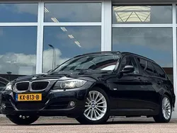 Zwart Gebruikt 2010 BMW 318 Stationwagen | € 6.944 (Eerlijke prijs)