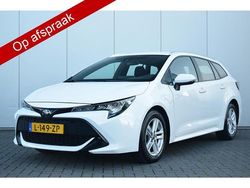 Wit Gebruikt 2021 Toyota Corolla Active Stationwagen | € 16.450 (Eerlijke prijs)