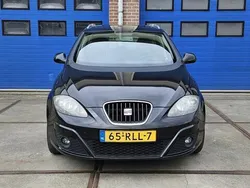 Zwart, metallic lak Gebruikt 2011 Seat Altea XL Copa MPV | € 3.450 (Goede deal)