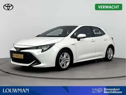 Wit Gebruikt 2021 Toyota Corolla Business Edition Hatchback | € 18.445 (Eerlijke prijs)