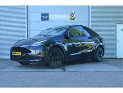 Zwart Gebruikt 2023 Tesla Model Y Long Range SUV | € 39.499 (Eerlijke prijs)