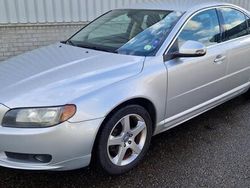Grijs Gebruikt 2007 Volvo S80 Momentum Sedan | € 3.750 (Eerlijke prijs)