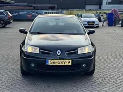 Zwart Gebruikt 2008 Renault Mégane III Business Hatchback | € 3.000 (Eerlijke prijs)